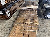 Ca. 196x ipé country grade planken geschaafd, 21x70mm, lengte 46/185cm, 25/215cm, 25/245cm, 23/275cm, 12/305cm, 17/335cm, 24/365cm, 4/400cm, 8/430cm, 11/490cm - afbeelding 1 van  3