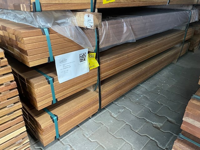 Ca. 198x guyana teak planken geschaafd, 25x90mm, lengte 245cm - afbeelding 4 van  4