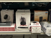 Ca. 19x diverse camera's, wi-fi video deurbellen w.o. ceezam, qnect - afbeelding 1 van  5