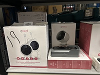 Ca. 19x diverse camera's, wi-fi video deurbellen w.o. ceezam, qnect - afbeelding 2 van  5