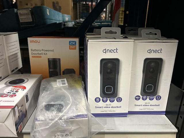 Ca. 19x diverse camera's, wi-fi video deurbellen w.o. ceezam, qnect - afbeelding 4 van  5
