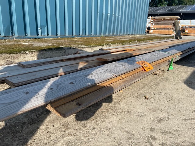 Ca. 19x douglas channelsiding, 18x140mm, diverse lengtes - afbeelding 2 van  3