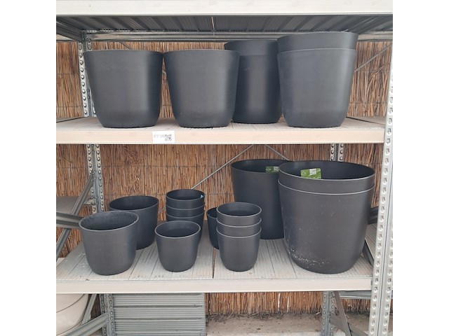 Ca. 19x kunststof bloempot, ts collection - afbeelding 1 van  10