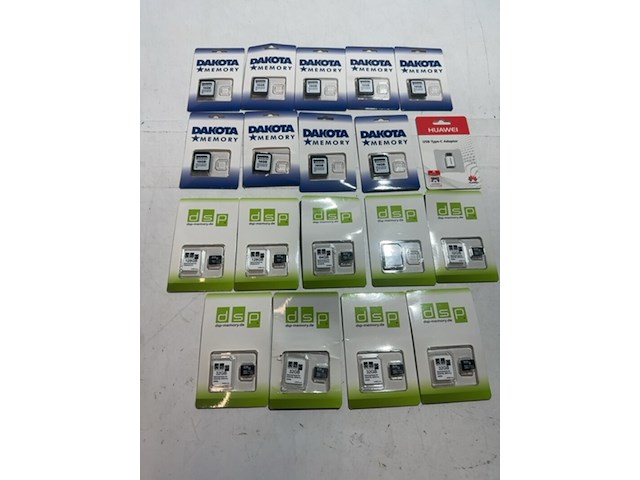 Ca. 19x sd + micro sd kaarten 16, 32, 64 en 128 gb - afbeelding 1 van  7