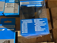 Ca. 19x shimano fietsonderdelen w.o. fietskettingen - afbeelding 4 van  8