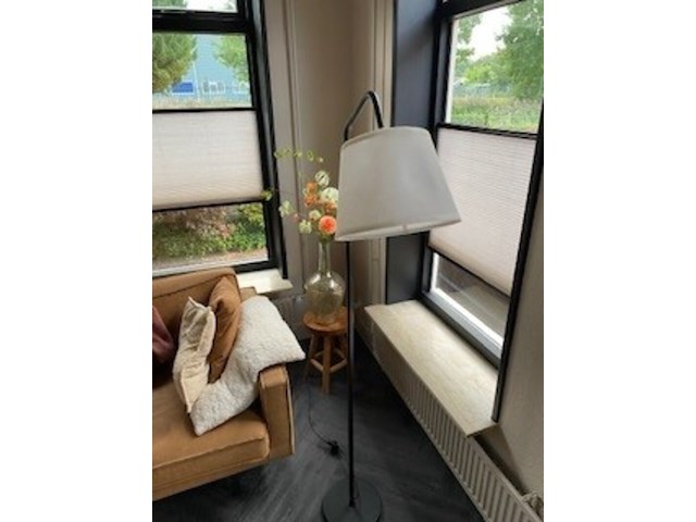 Ca. 19x staande lampen, zwart, 2025 - afbeelding 4 van  8