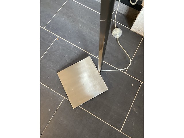 Ca. 19x staande lampen, zwart, 2025 - afbeelding 7 van  8