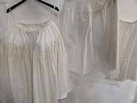 Ca. 19x vrouw, middeleeuwen onderkleding - afbeelding 2 van  6