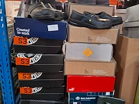 Ca. 200 paar diverse werkschoenen, laarzen, klompen o.a. dunlop, bekina, uvex, bata - afbeelding 9 van  23