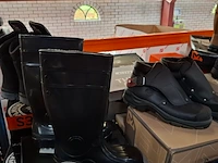 Ca. 200 paar diverse werkschoenen, laarzen, klompen o.a. dunlop, bekina, uvex, bata - afbeelding 18 van  23