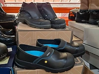 Ca. 200 paar diverse werkschoenen, laarzen, klompen o.a. dunlop, bekina, uvex, bata - afbeelding 21 van  23