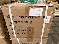Ca. 2000x boardmarker regular chisel tip groen - afbeelding 3 van  3