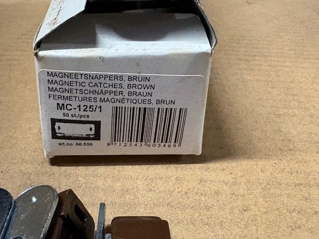 Ca. 2000x (keuken)kast magneet - afbeelding 3 van  3