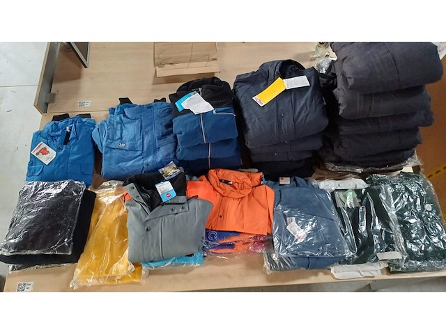 Ca. 200x diverse werkkleding - afbeelding 11 van  13