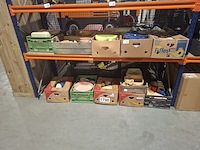 Ca. 200x frans aardewerk , terre de couleurs, o.a. schalen en kannen - afbeelding 2 van  10