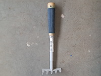 Ca. 200x hand tuin gereedschap & diversen - afbeelding 11 van  15