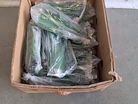 Ca. 200x hand tuin gereedschap & diversen - afbeelding 12 van  15