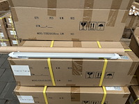 Ca. 200x led tube 9w 3000k 587 mm, qbright, qb-lt-9w-3k-120-587 - afbeelding 1 van  3