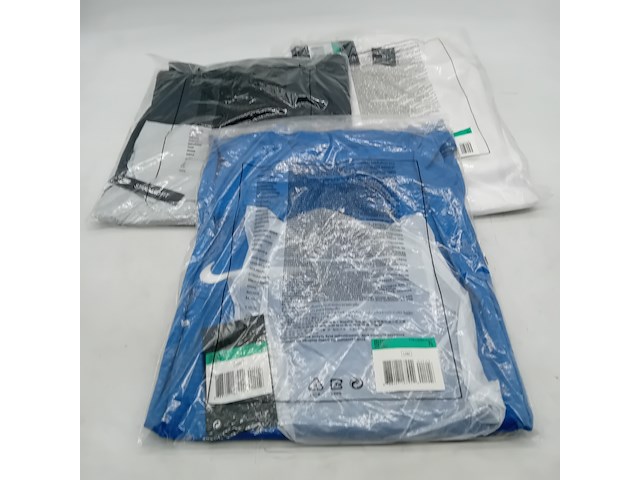 Ca. 200x t-shirt, nike - afbeelding 1 van  6