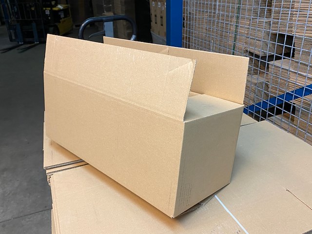 Ca. 200x verzenddozen 58x24x22cm, bruin - afbeelding 2 van  3
