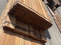 Ca. 204x guyana teak planken fijnbezaagd, 31x80mm, 91/215cm, 17/245cm, 12/275cm, 84/305cm