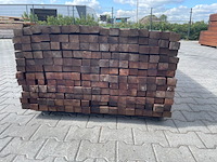 Ca. 204x hardhouten regels geschaafd, 42x57mm, lengte 395cm - afbeelding 3 van  3