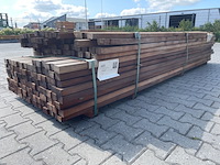 Ca. 204x hardhouten regels geschaafd, 42x57mm, lengte 79/305cm, 125/335cm - afbeelding 2 van  3