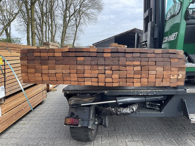 Ca. 207x angelim pedra latten geschaafd , 21x40mm, lengte 425cm - afbeelding 3 van  3