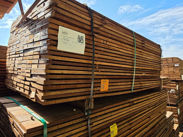 Ca. 207x guyana teak beschoeiingsplanken, 20x100mm, lengte 166/200cm, 41/250cm - afbeelding 4 van  4