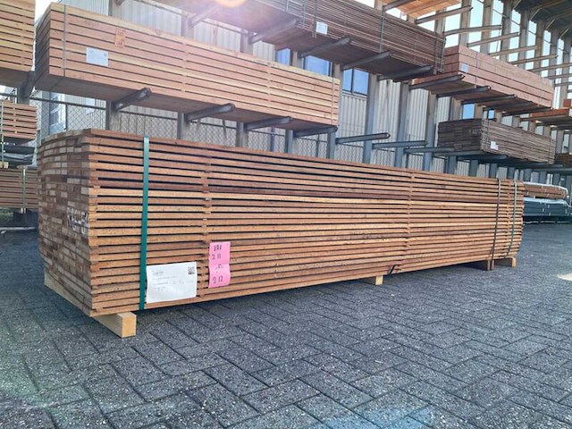 Ca. 207x guyana teak beschoeiingsplanken, 20x100mm, lengte 250cm - afbeelding 2 van  4