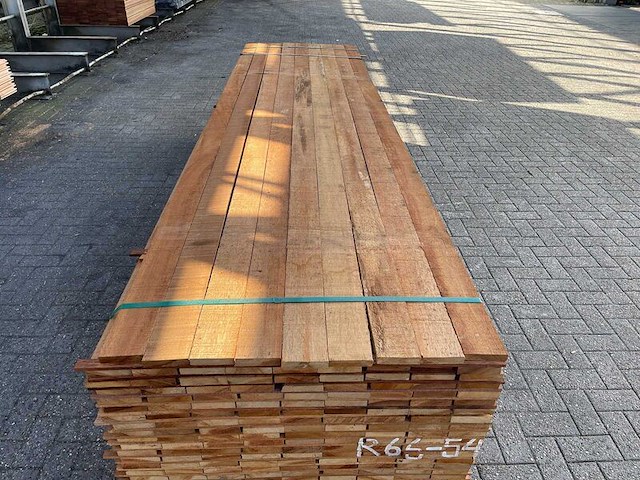 Ca. 207x guyana teak beschoeiingsplanken, 20x100mm, lengte 500cm - afbeelding 1 van  4