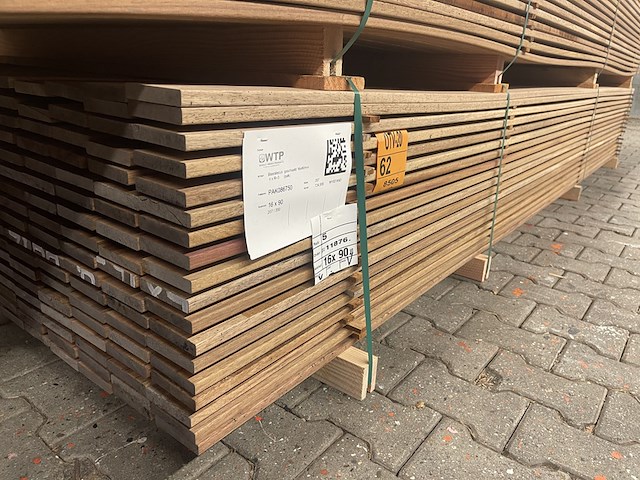 Ca. 207x guyana teak planken geschaafd , 16x90mm, lengte 350cm - afbeelding 4 van  4