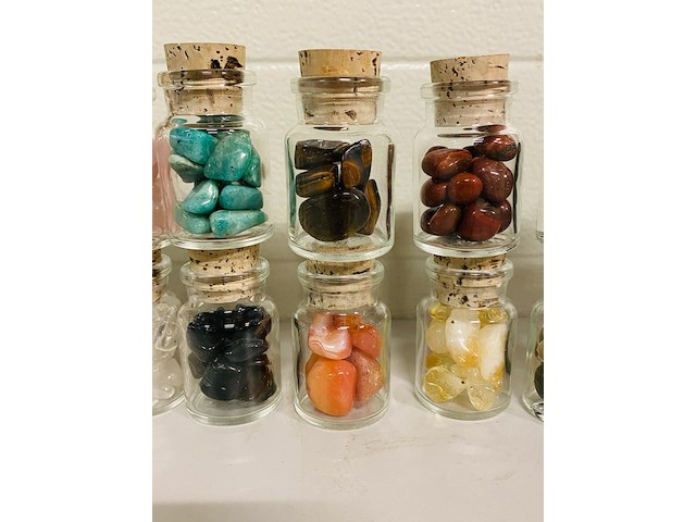 Ca. 20x diverse soorten trommelstenen - afbeelding 5 van  7