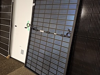 Ca. 20x diverse zonnepanelen o.a. hyundai, dmegc, tw solar - afbeelding 3 van  7