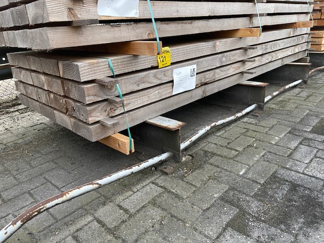 Ca. 20x douglas balken fijnbezaagd, 75x200mm, lengte 300cm - afbeelding 4 van  4