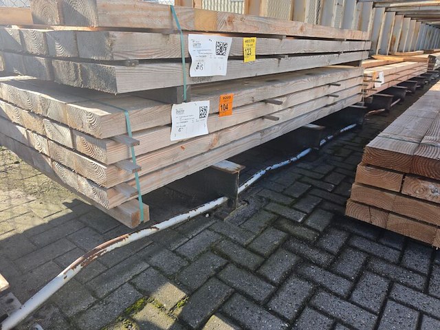 Ca. 20x douglas balken fijnbezaagd, 75x200mm, lengte 300cm - afbeelding 4 van  4