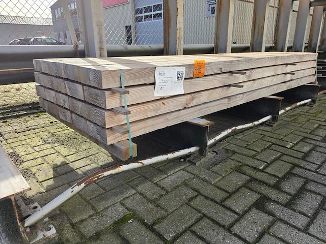 Ca. 20x douglas dakbalken fijnbezaagd, 75x200mm, lengte 300cm - afbeelding 4 van  4