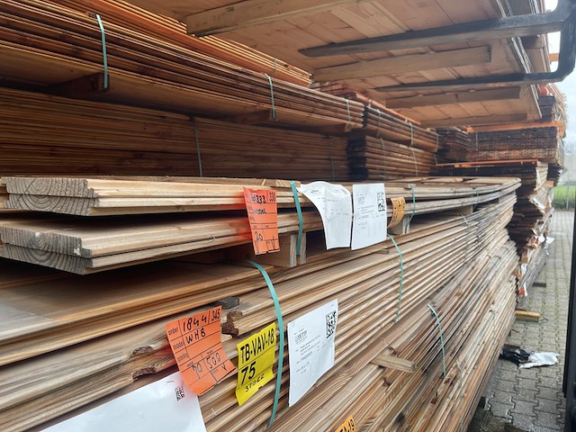 Ca. 20x douglas wisselsponning, 18x190mm, lengte 500cm - afbeelding 2 van  3