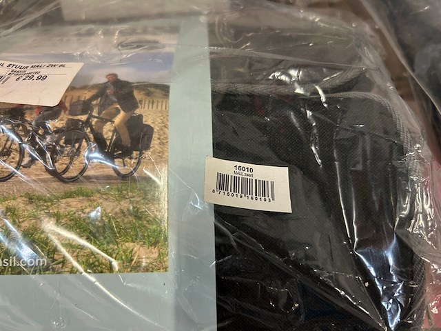 Ca. 20x fietsaccessoires w.o. diverse fietstassen, w.o. basil, new looxs - afbeelding 6 van  8