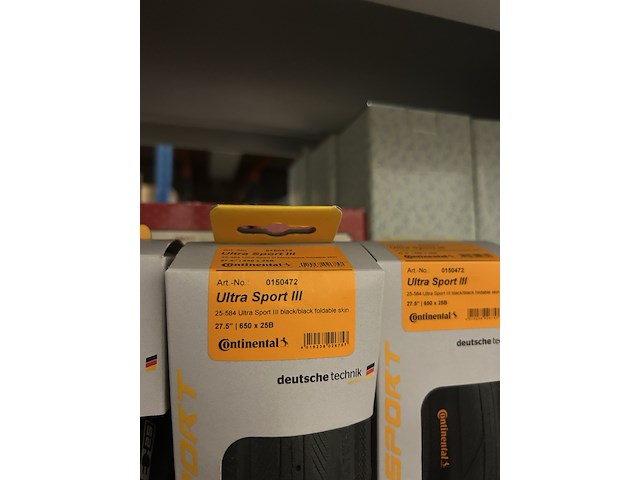 Ca. 20x fietsaccessoires w.o. fietsbanden w.o. ultra, bontrager, vredestein - afbeelding 5 van  7