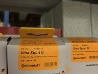 Ca. 20x fietsaccessoires w.o. fietsbanden w.o. ultra, bontrager, vredestein - afbeelding 5 van  7