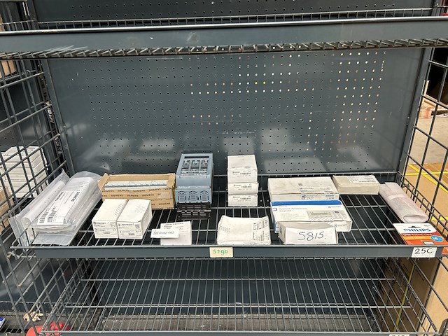 Ca. 20x installatiemateriaal w.o. mespatroonlastscheider, o.a. siemens, philips, aritech, interlogix - afbeelding 1 van  8