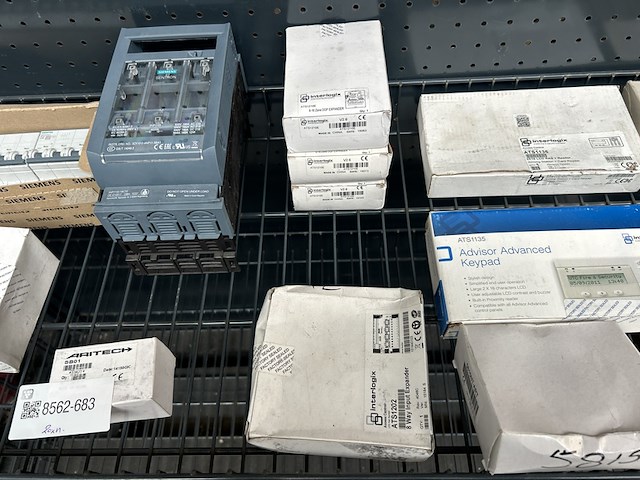 Ca. 20x installatiemateriaal w.o. mespatroonlastscheider, o.a. siemens, philips, aritech, interlogix - afbeelding 3 van  8
