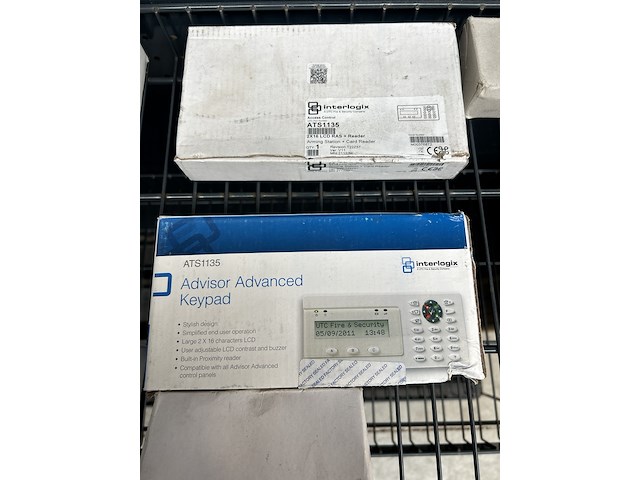 Ca. 20x installatiemateriaal w.o. mespatroonlastscheider, o.a. siemens, philips, aritech, interlogix - afbeelding 7 van  8