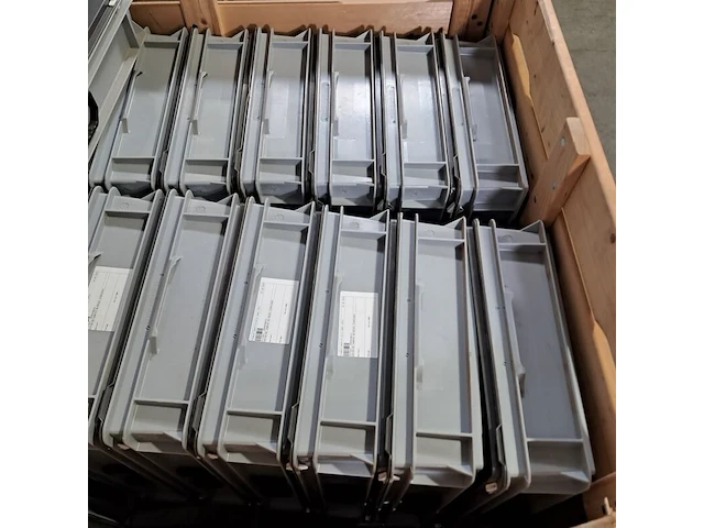 Ca. 20x kunststof transportkist - afbeelding 5 van  6