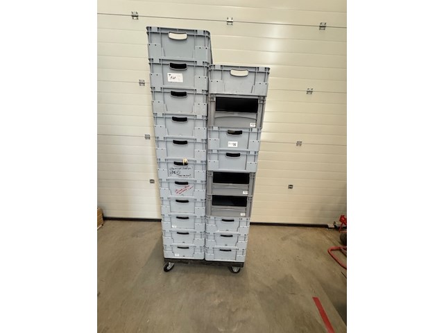 Ca. 20x magazijnbak, silverline enb basicline, grijs, op dolly - afbeelding 1 van  5