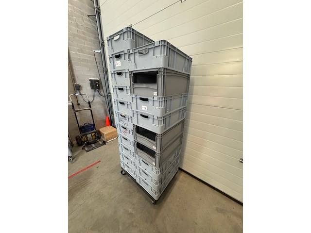 Ca. 20x magazijnbak, silverline enb basicline, grijs, op dolly - afbeelding 2 van  5