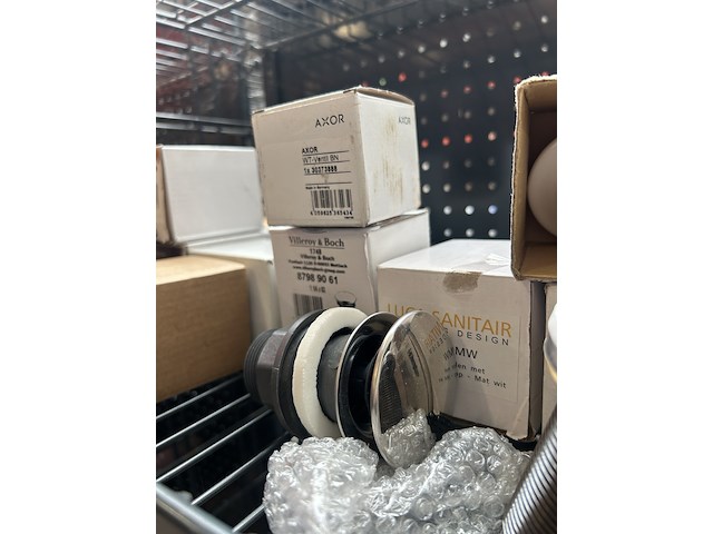 Ca. 20x niet-afsluitbare plug, w.o. damixa, hotbath, axor - afbeelding 6 van  8