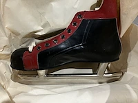 Ca. 20x paar hockeyschaatsen, kopovol, rood zwart - afbeelding 3 van  4