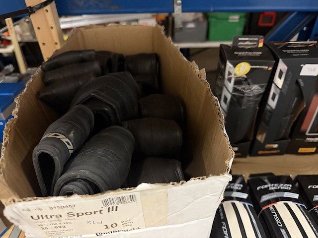 Ca. 20x race banden, pirelli, vredestein, continental - afbeelding 2 van  13